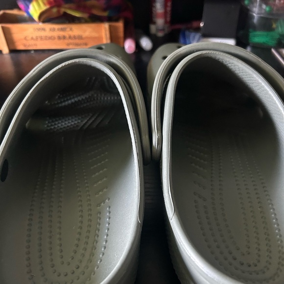 Olive Green Men’s Crocs - Picture 9 of 10